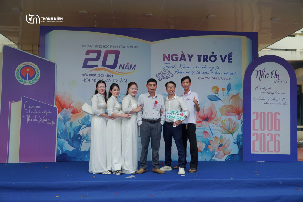 tổ chức hội khóa 20 năm