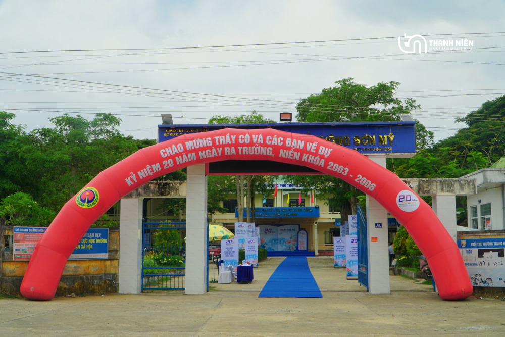 tổ chức hội khóa 20 năm