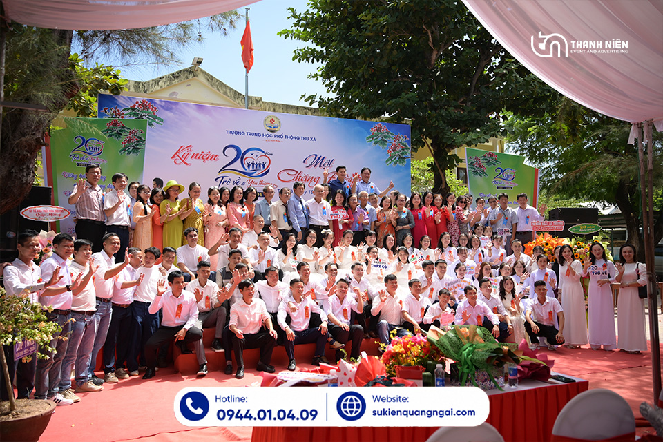 tổ chức hội khóa 20 năm