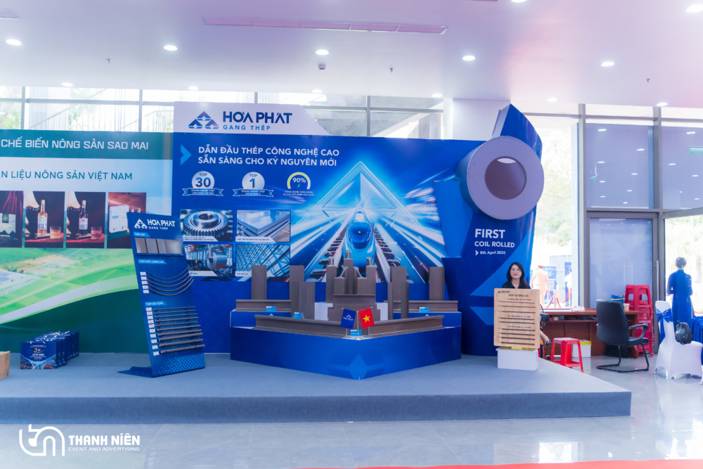 tổ chức sự kiện kỷ niệm 30 năm