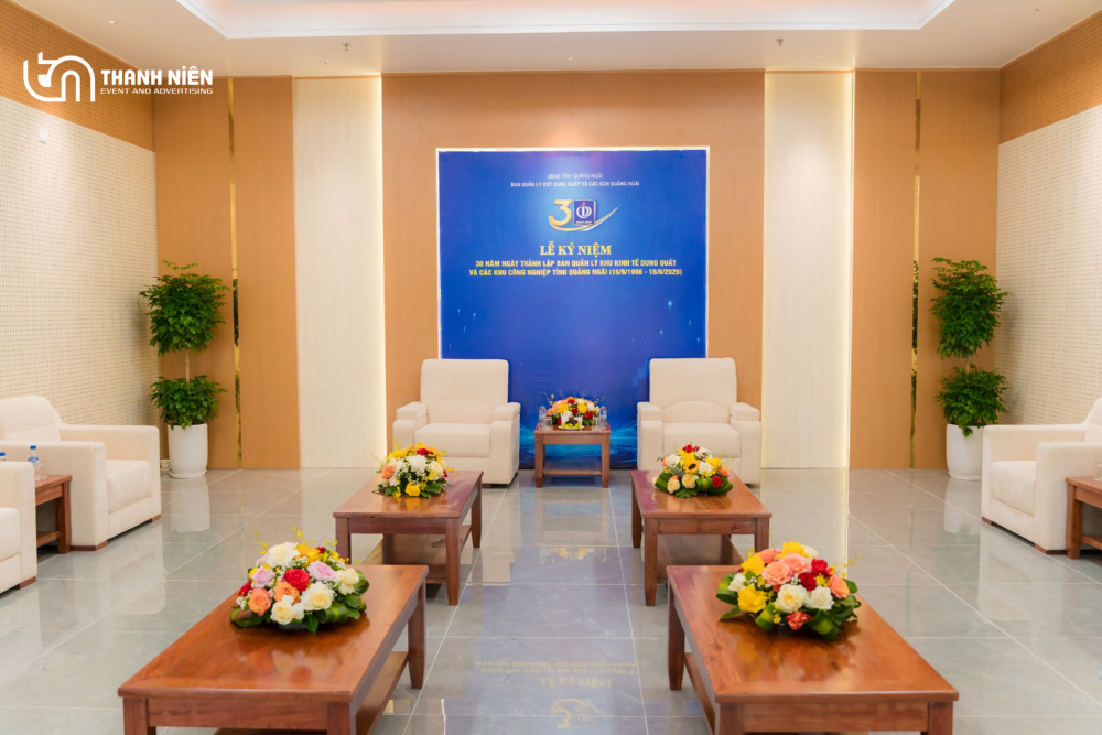 tổ chức sự kiện kỷ niệm 30 năm